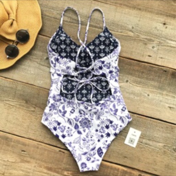 Cupshe Reversible One Piece Blue & White Print Sm - Picture 6 of 6